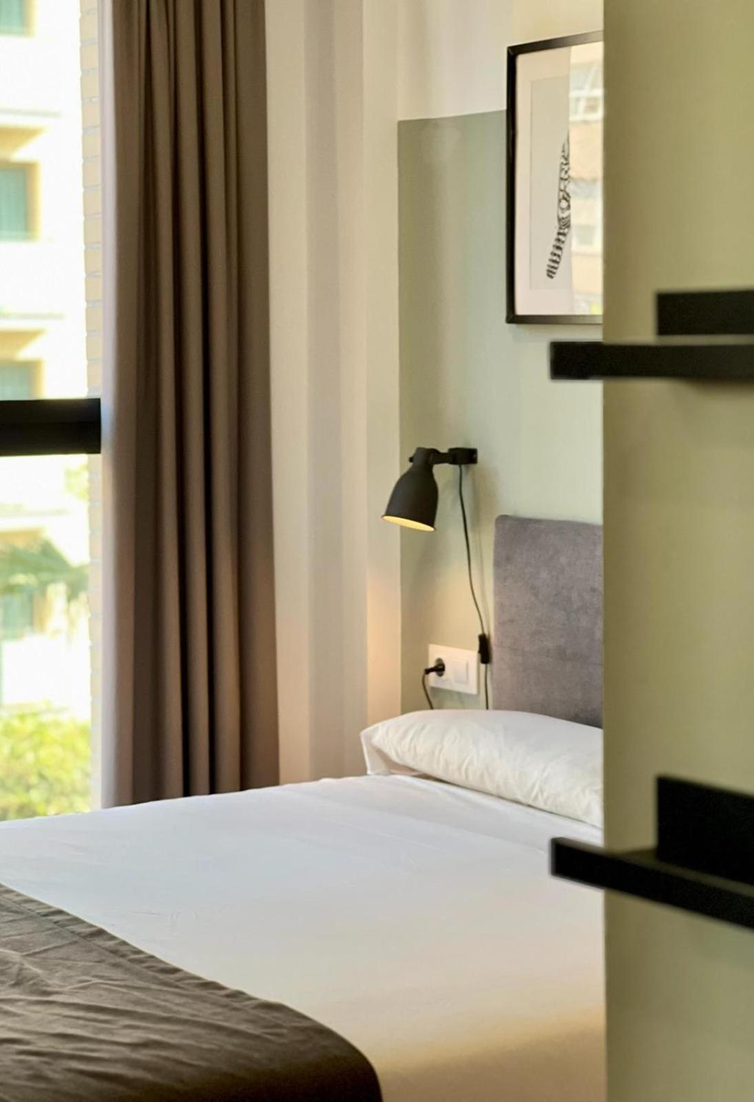 Apartamentos De Pradas Valence Extérieur photo