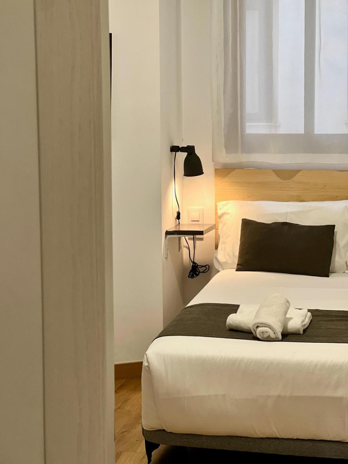 Apartamentos De Pradas Valence Extérieur photo
