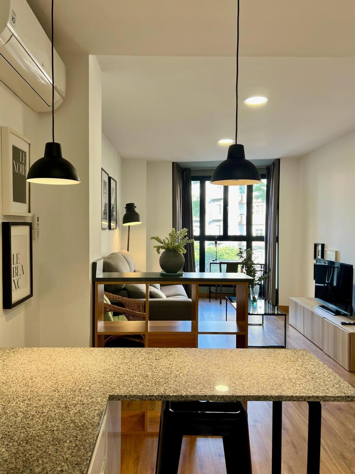 Apartamentos De Pradas Valence Extérieur photo