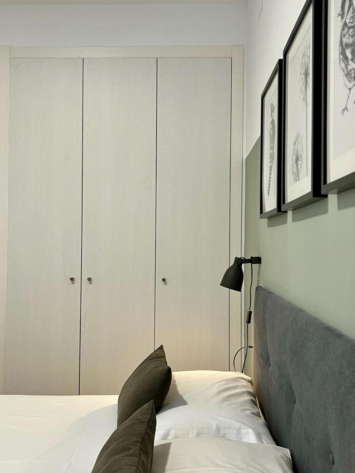 Apartamentos De Pradas Valence Extérieur photo