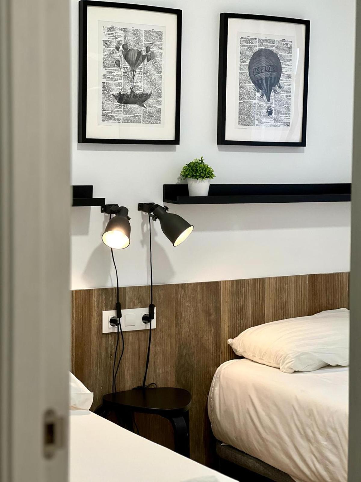 Apartamentos De Pradas Valence Extérieur photo