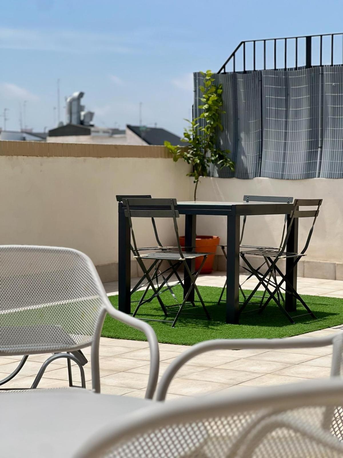 Apartamentos De Pradas Valence Extérieur photo